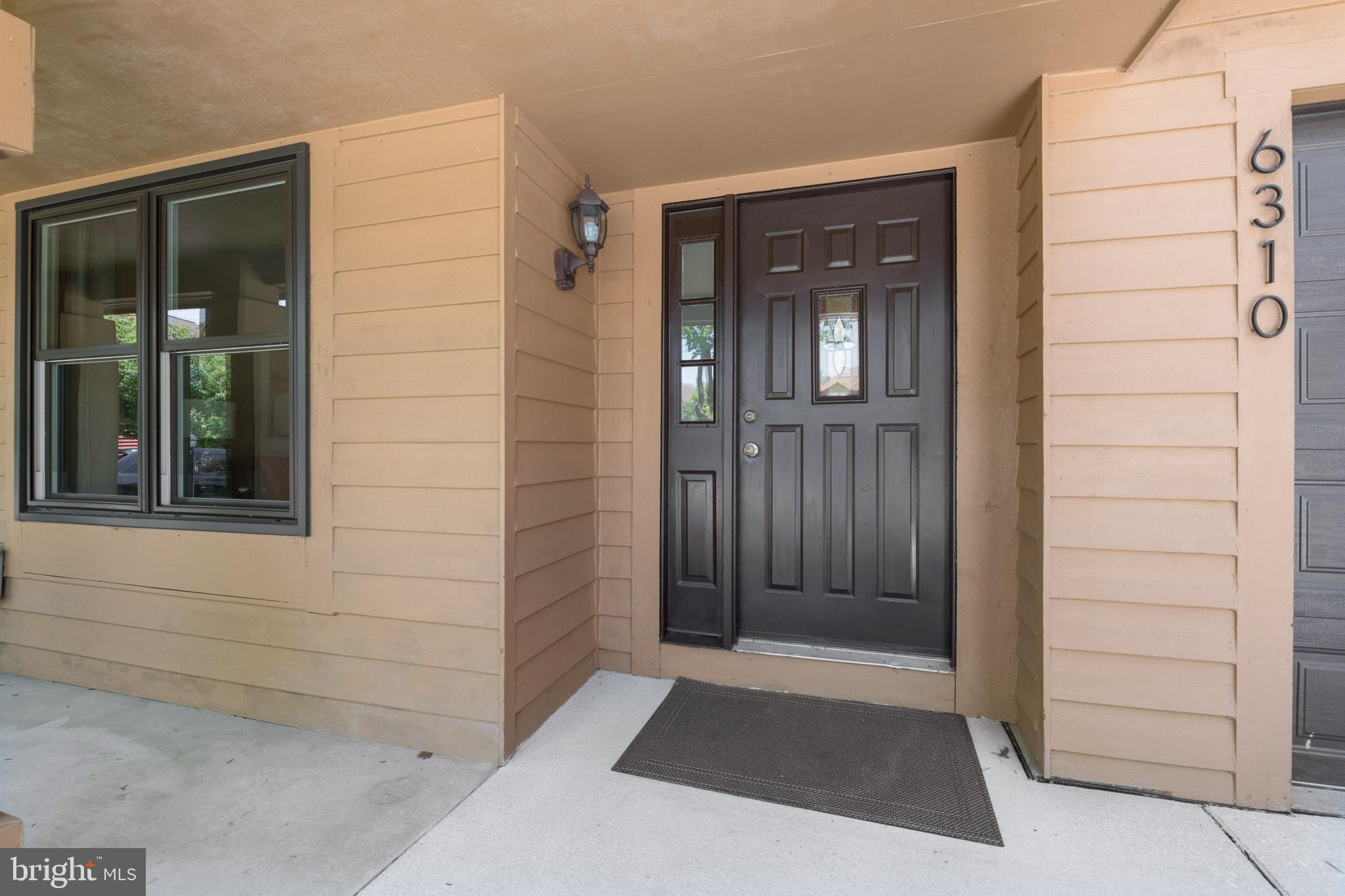 6310 Raritan Court Columbia, MD 21045 - Photo 3 of 31 Enjoy your covered Front Porch!
