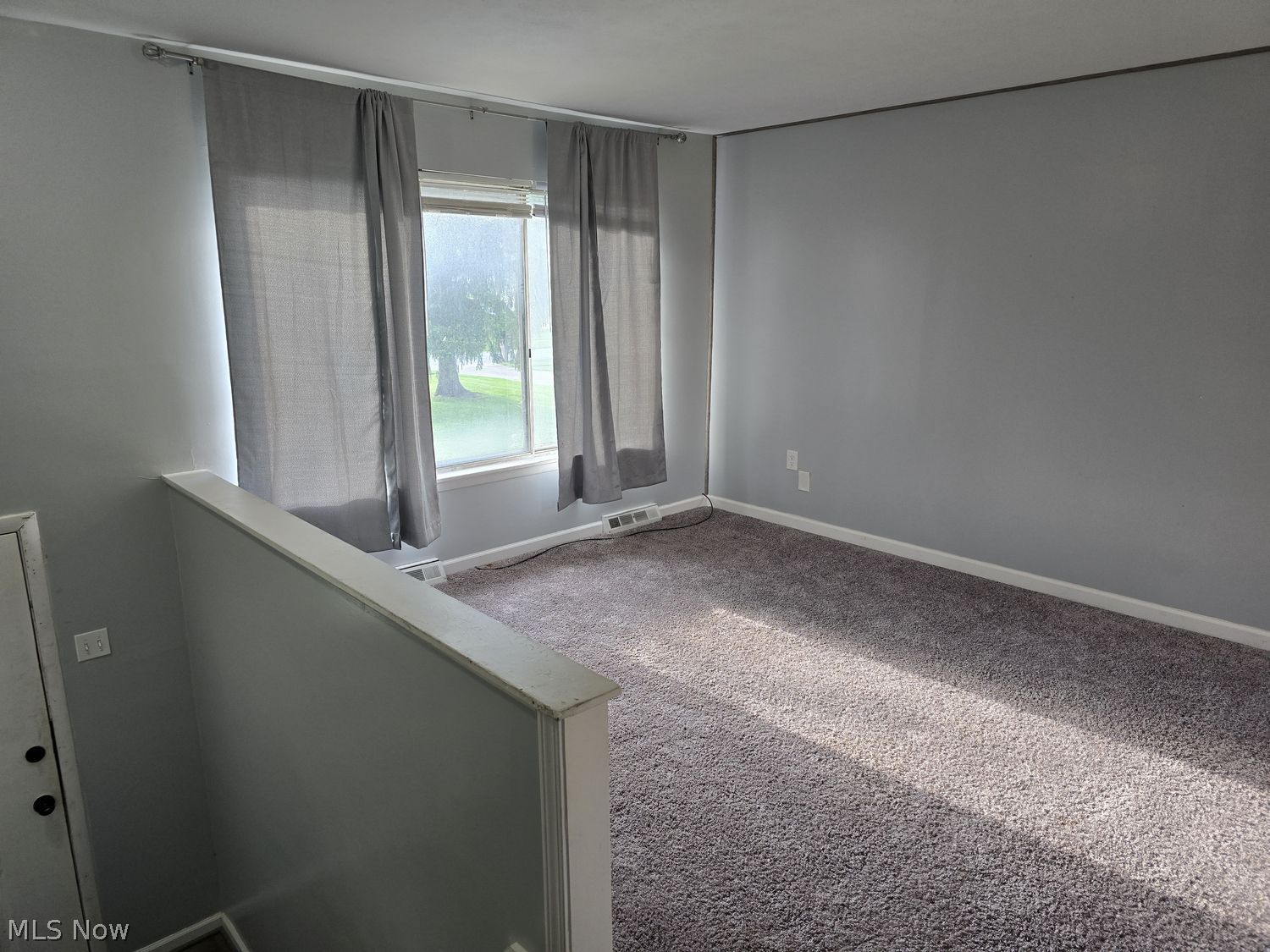 17253 Howe Road Strongsville, OH 44136 - Photo 4 of 20