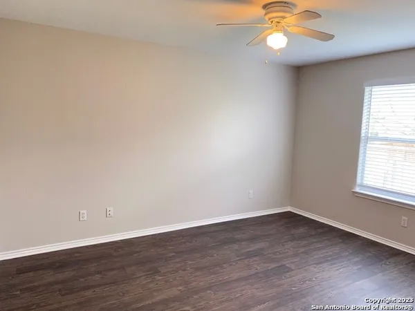 $1,450 | 3008 Pine Valley Drive, New Braunfels, TX 78130