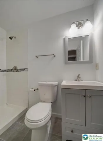 $2,500 | 199 North Northgate Road, Lake Ariel, PA 18436