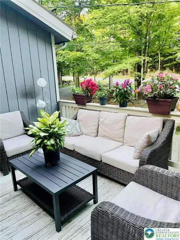 $2,500 | 199 North Northgate Road, Lake Ariel, PA 18436