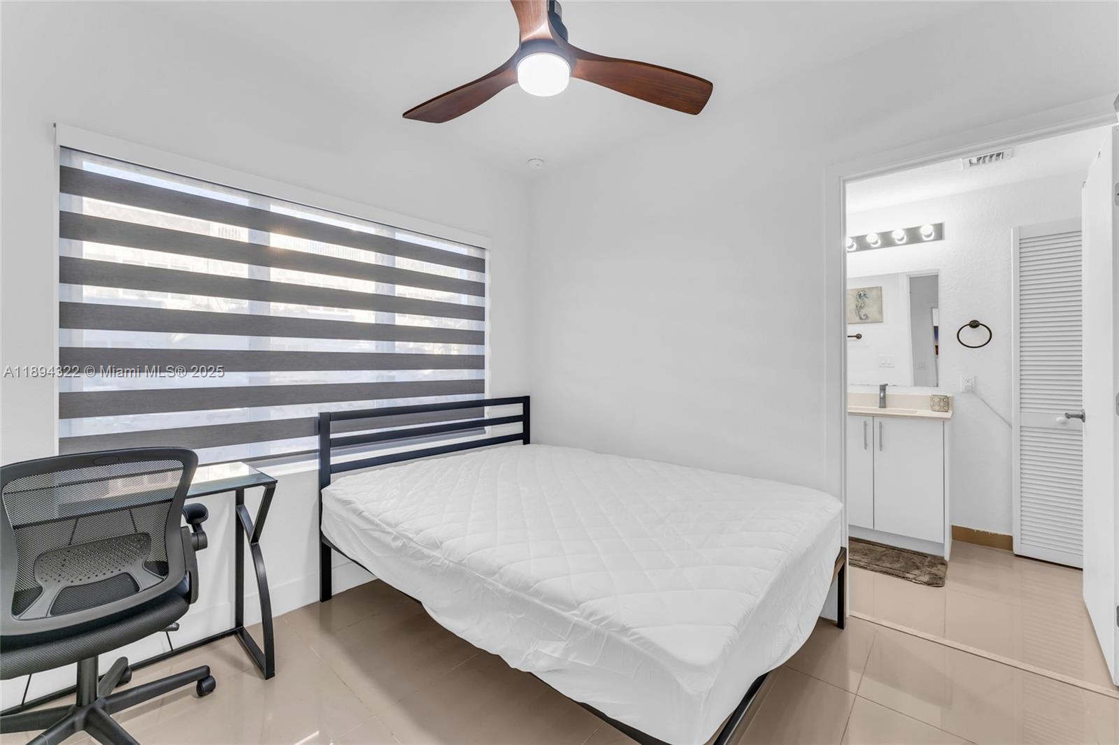 25887 Southwest 145th Avenue Miami, FL 33170 - Photo 11 of 35