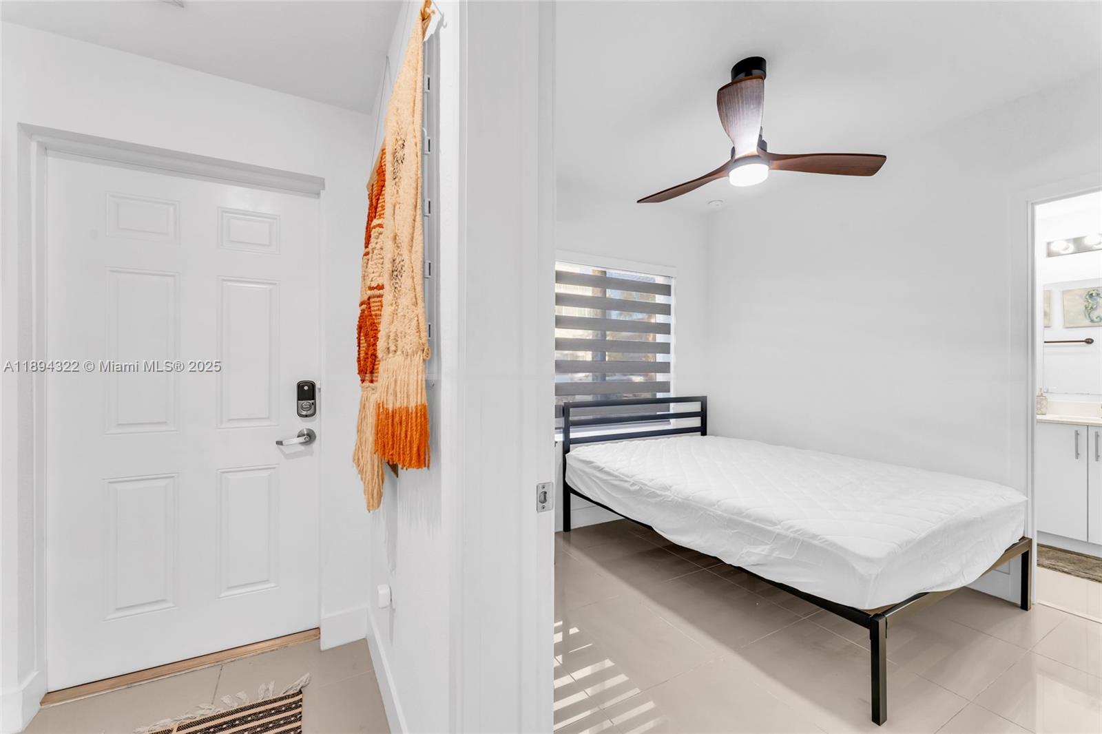 25887 Southwest 145th Avenue Miami, FL 33170 - Photo 10 of 35