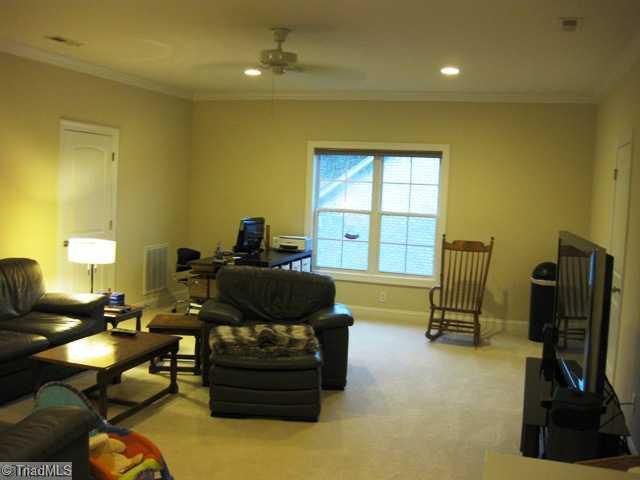 1429 Downington Road Clemmons, NC 27012 - Photo 12 of 16 Den/Family/Great Room.