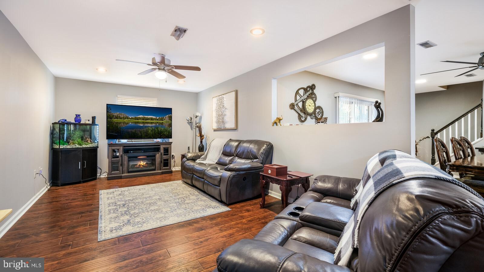 36 Gingerbush Road Levittown, PA 19057 - Photo 7 of 24 Gallery Image 7