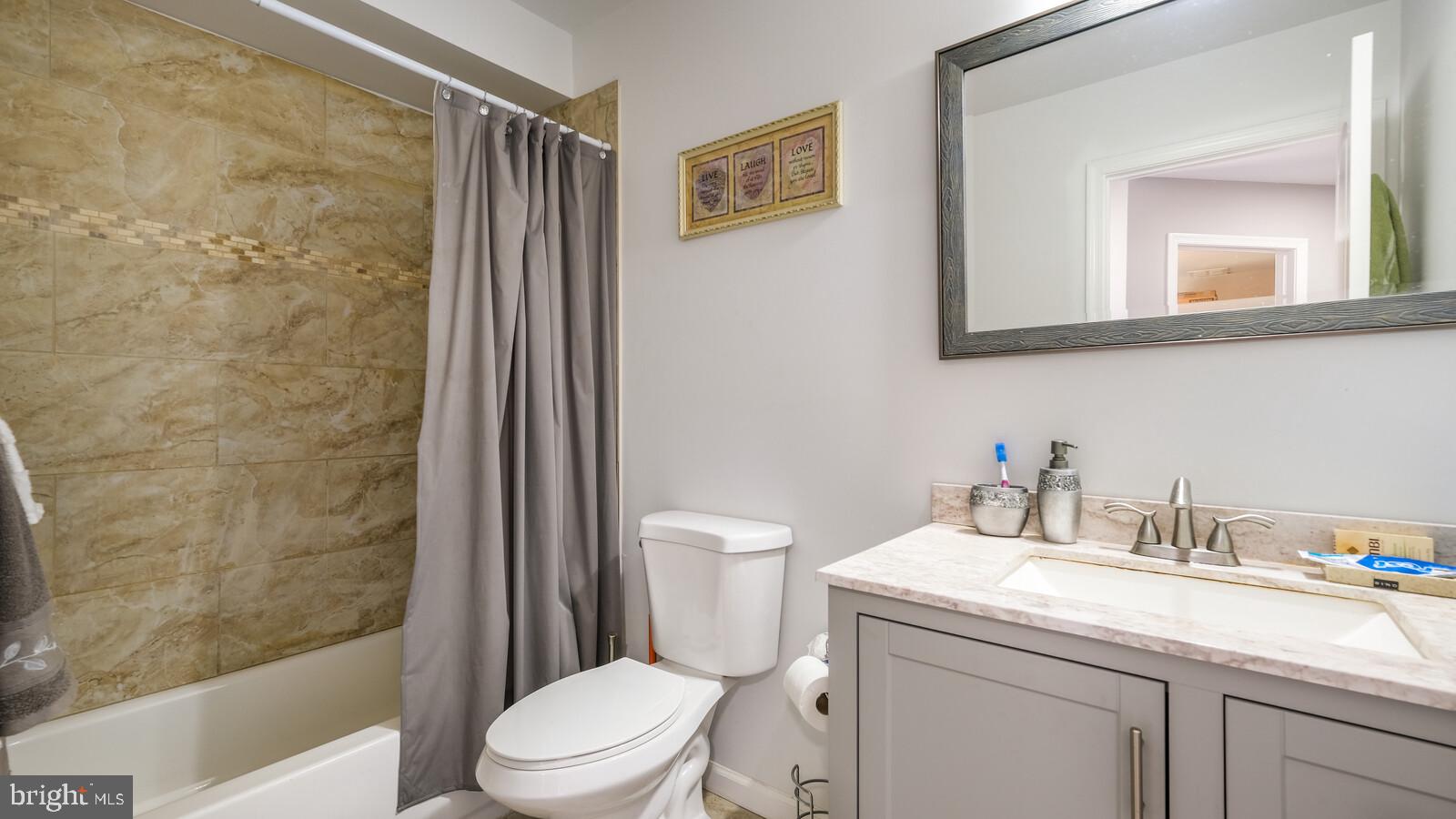 36 Gingerbush Road Levittown, PA 19057 - Photo 10 of 24 Gallery Image 10