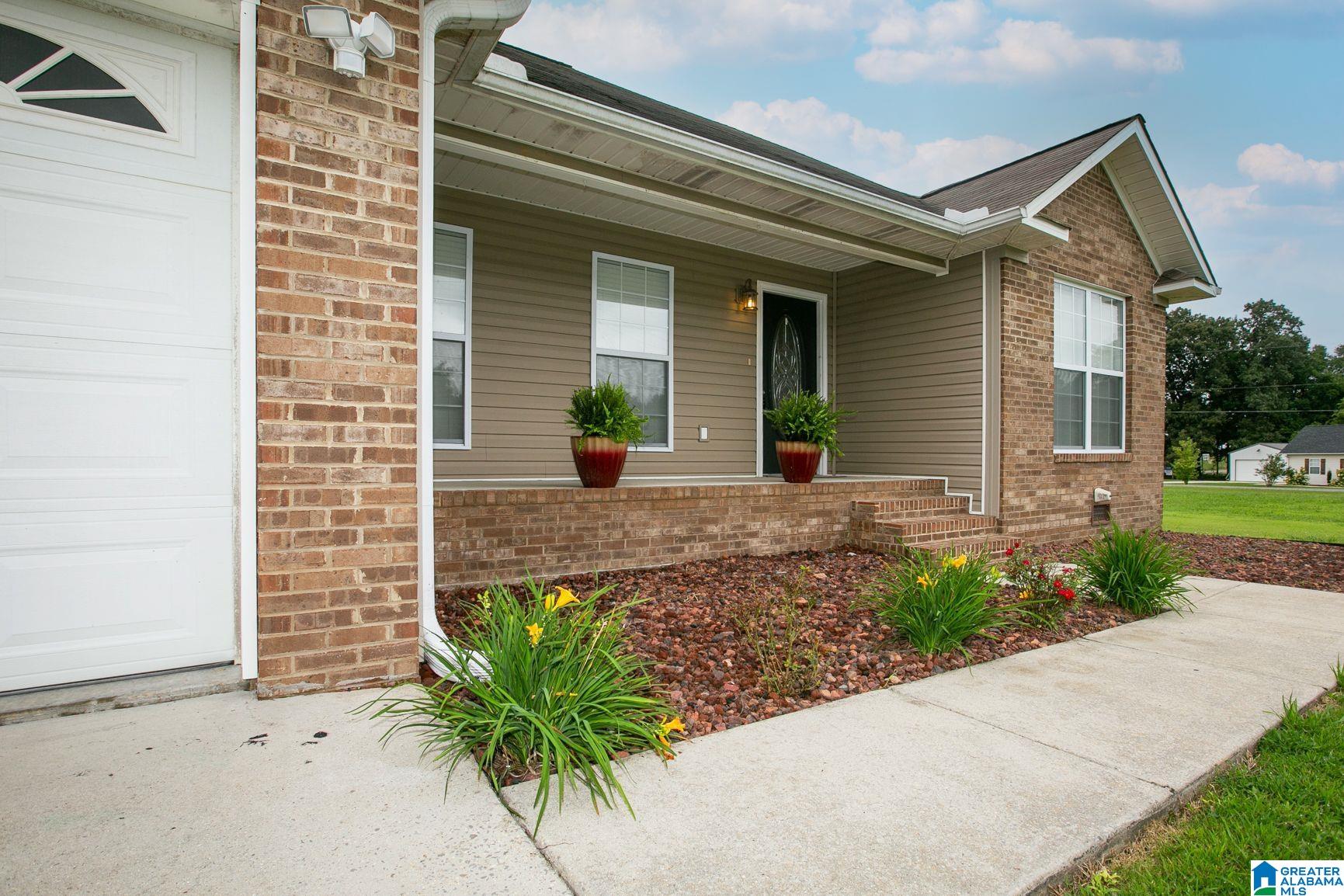 100 Fairbrook Circle Cullman, AL 35058 - Photo 4 of 48