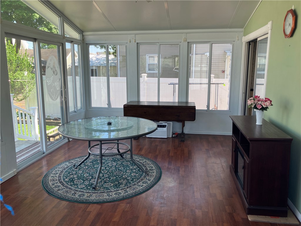 12 Bloomfield Street Pawtucket, RI 02861 - Photo 13 of 46