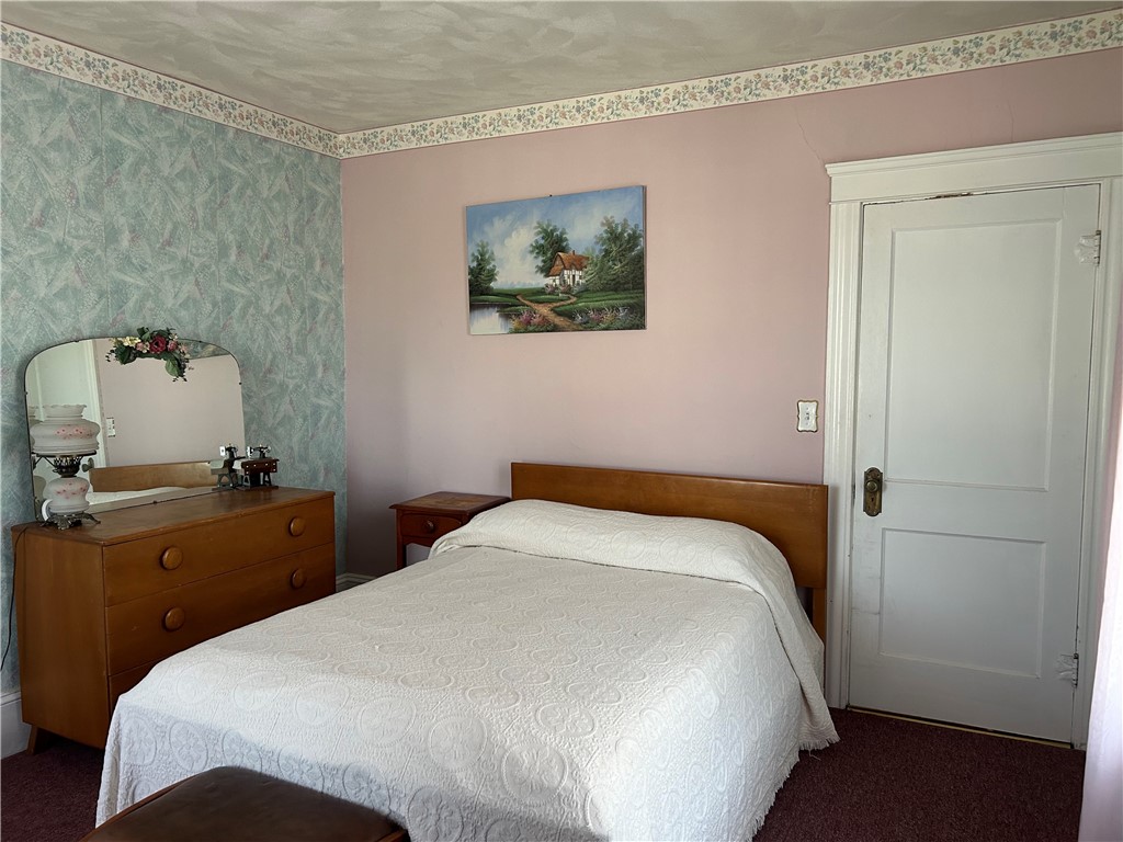 12 Bloomfield Street Pawtucket, RI 02861 - Photo 24 of 46