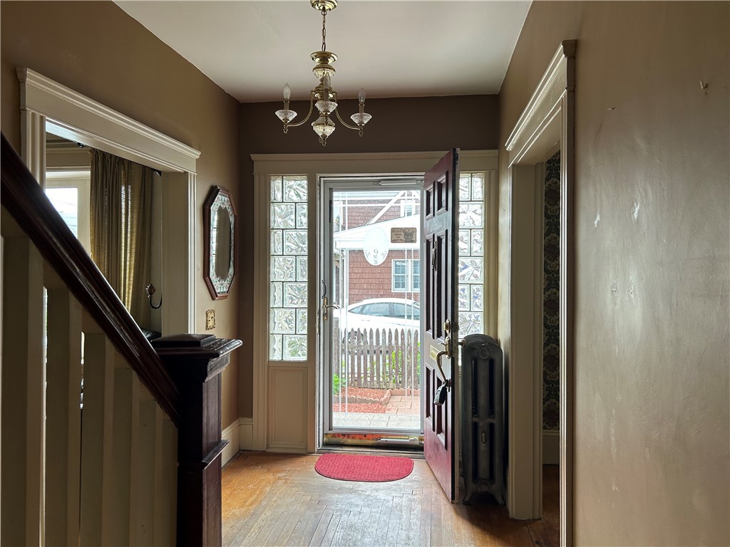 12 Bloomfield Street Pawtucket, RI 02861 - Photo 3 of 46