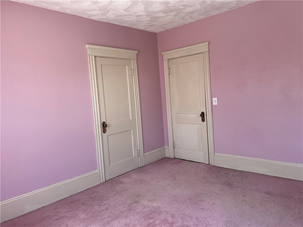 12 Bloomfield Street Pawtucket, RI 02861 - Photo 36 of 46