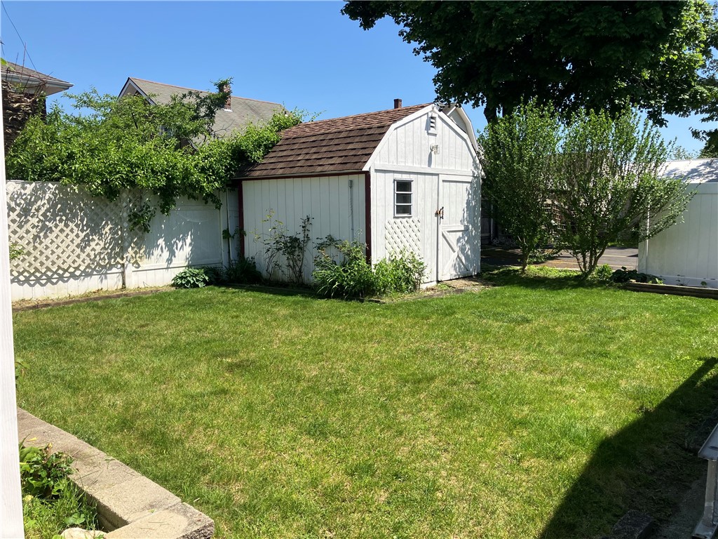 12 Bloomfield Street Pawtucket, RI 02861 - Photo 45 of 46