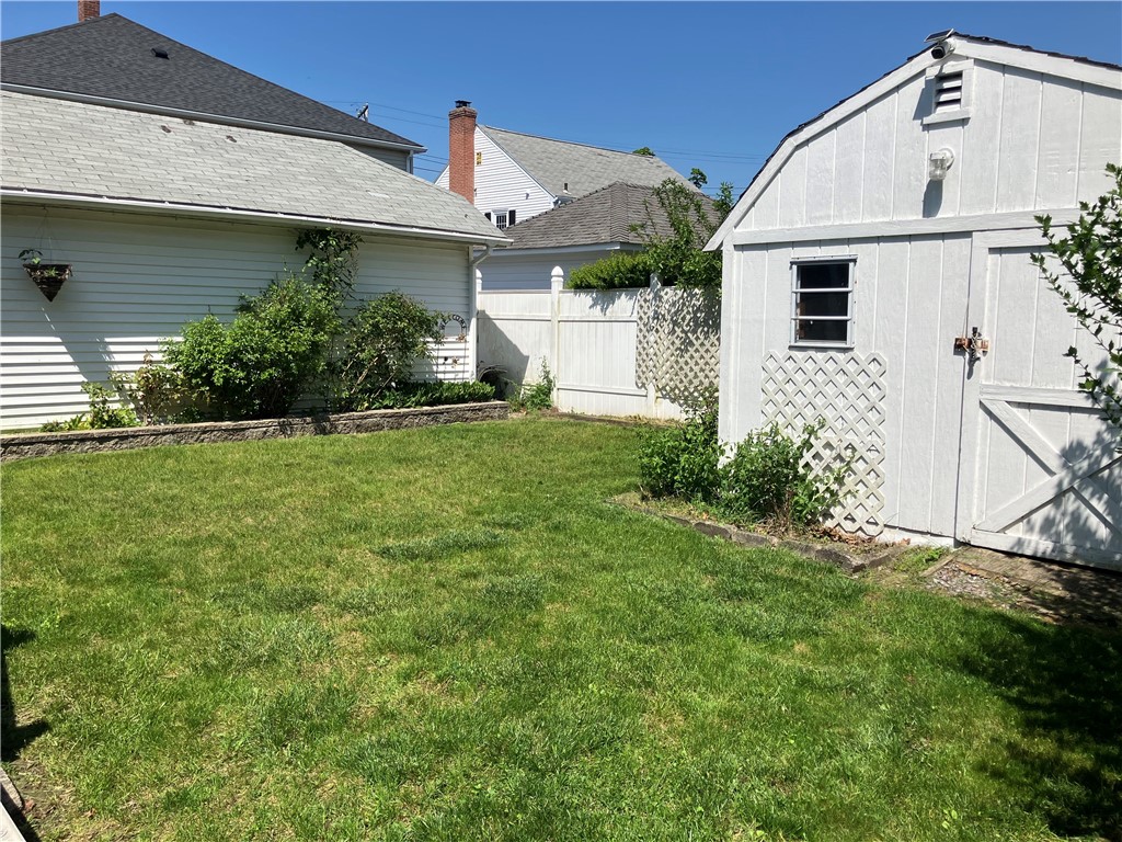 12 Bloomfield Street Pawtucket, RI 02861 - Photo 46 of 46