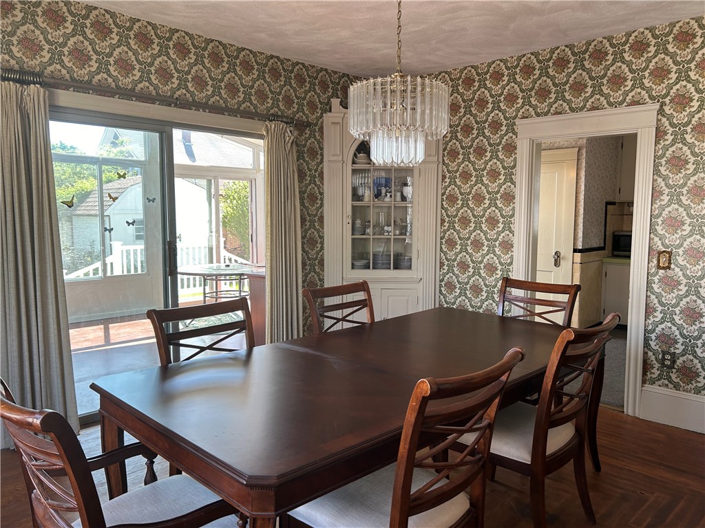 12 Bloomfield Street Pawtucket, RI 02861 - Photo 9 of 46