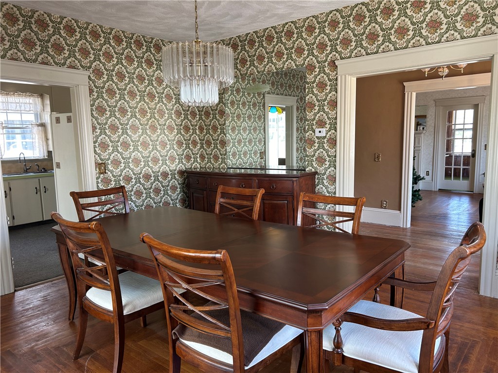 12 Bloomfield Street Pawtucket, RI 02861 - Photo 10 of 46