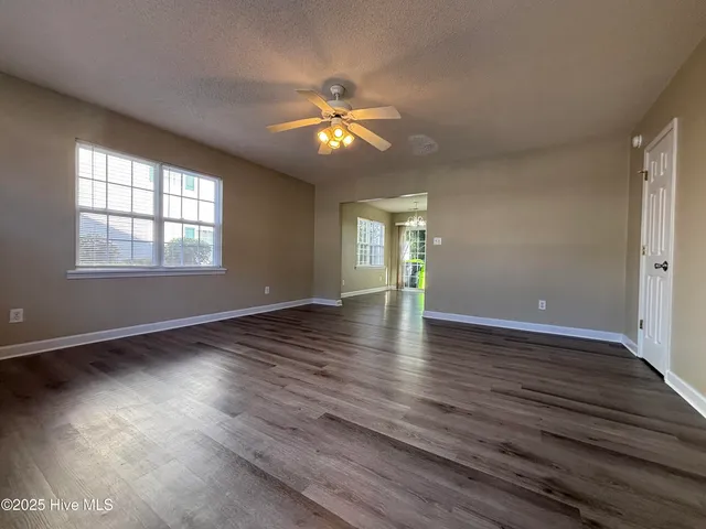 $1,500 | 46 Pirates Cove Drive, Swansboro, NC 28584