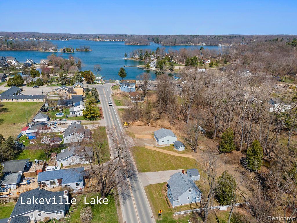 1284 Rochester Road Leonard, MI 48367 - Photo 36 of 52