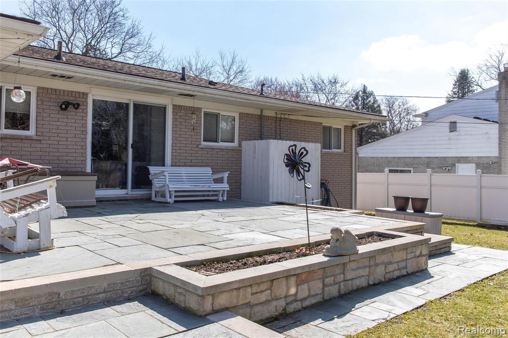 814 Wilwood Road Rochester Hills, MI 48309 - Photo 47 of 57