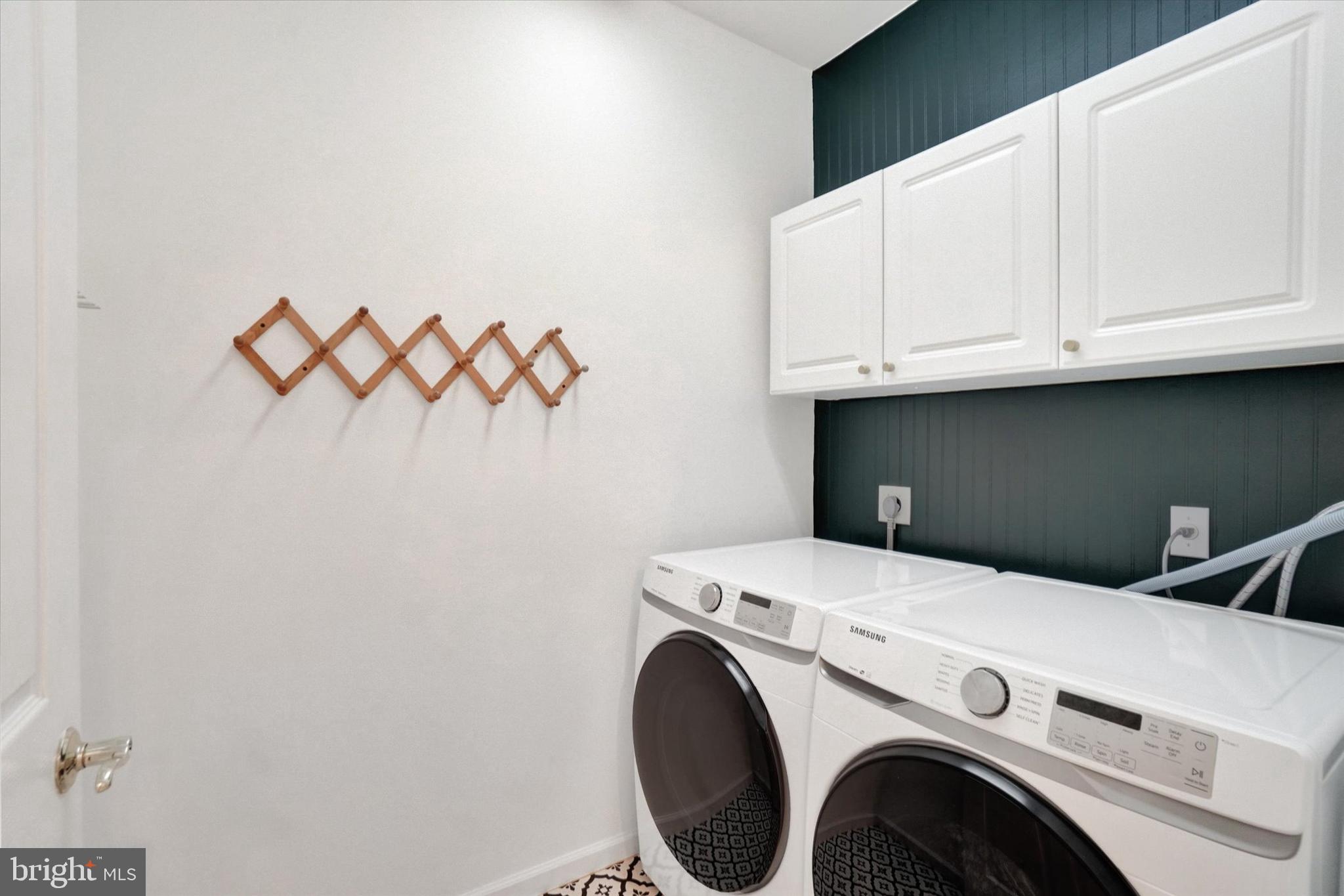 857 Willow Ridge Court York, PA 17404 - Photo 15 of 27 a utility room with dryer and washer