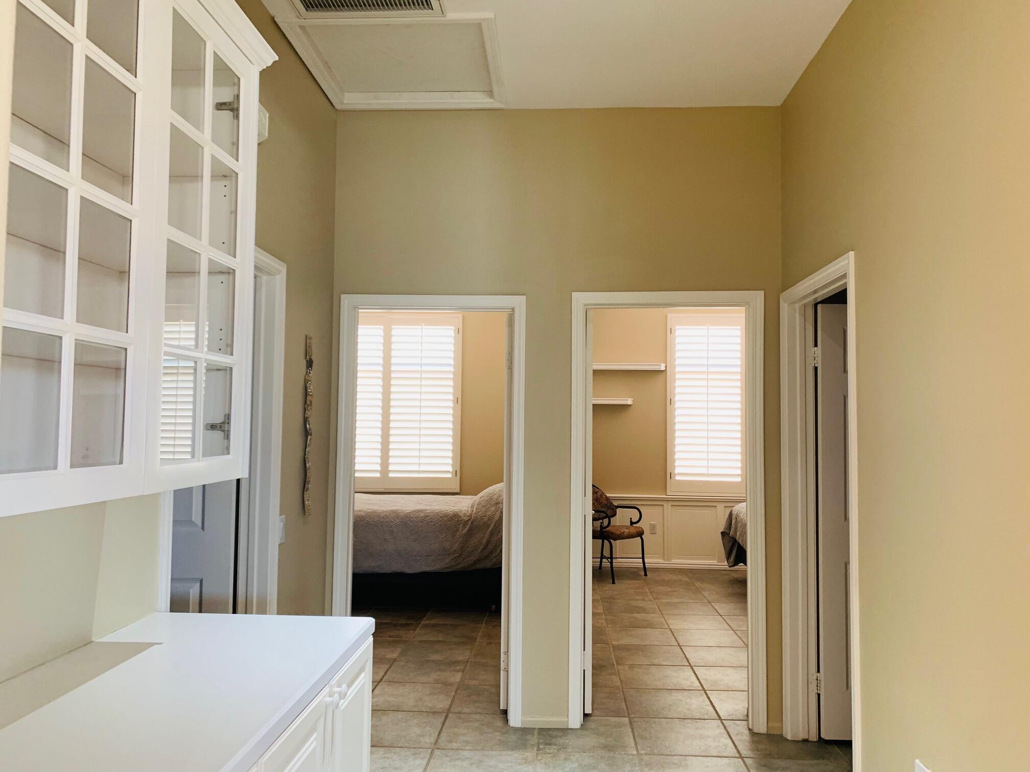35932 Beringer Road Palm Desert, CA 92211 - Photo 25 of 44 a en suite bathroom with a toilet