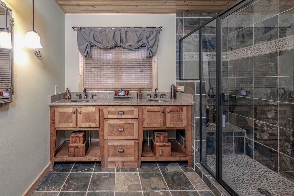 477 Boot Legger Road Morganton, GA 30560 - Photo 15 of 46