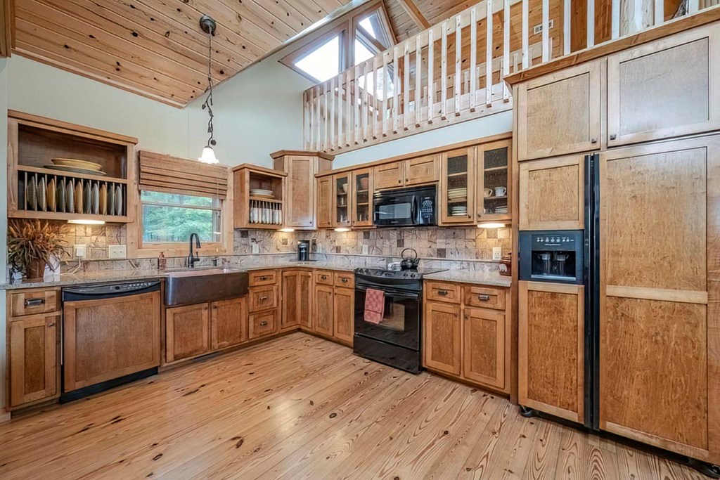 477 Boot Legger Road Morganton, GA 30560 - Photo 6 of 46