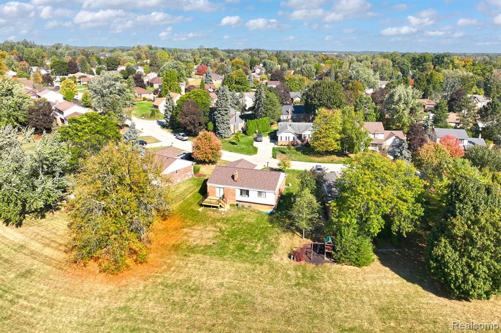 309 Coldiron Drive Rochester Hills, MI 48307 - Photo 29 of 35