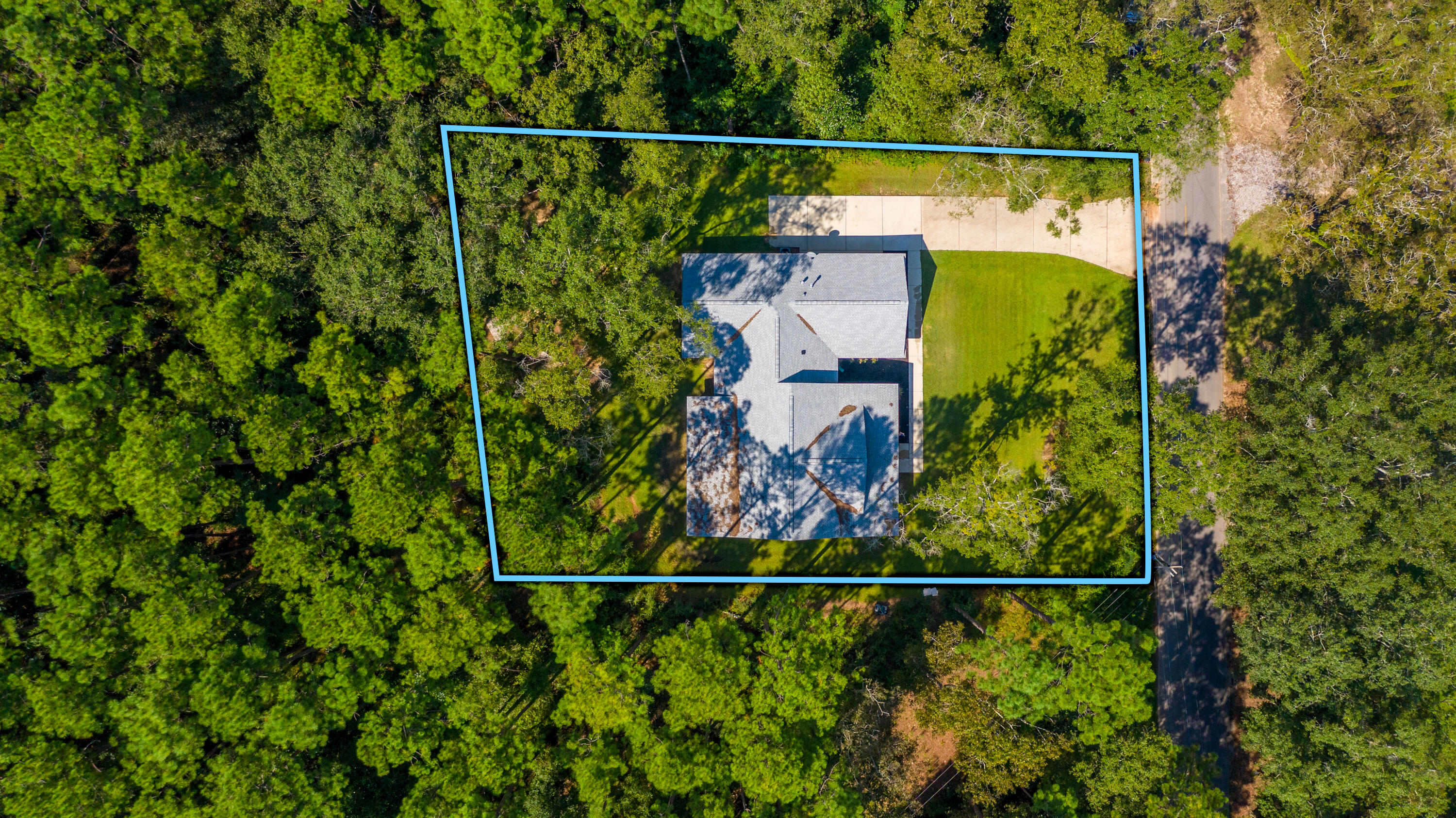 5822 Dairy Road Baker, FL 32531 - Photo 3 of 47 a view of a tennis court