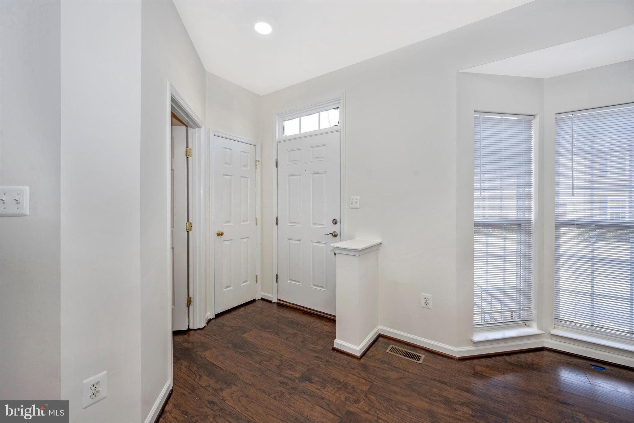 13924 Lullaby Road Germantown, MD 20874 - Photo 3 of 54 ENTRY