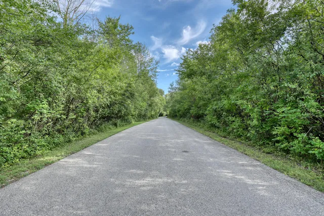 $279,900 | 18 Road L Merton Wi 53066, Oconomowoc, WI 53066