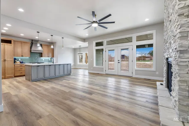 $664,900 | 3716 North 3694th Street East, Kimberly, ID 83341