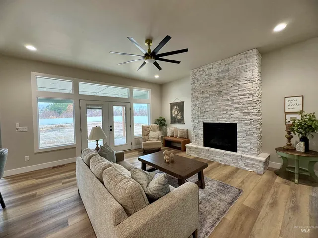 $664,900 | 3716 North 3694th Street East, Kimberly, ID 83341