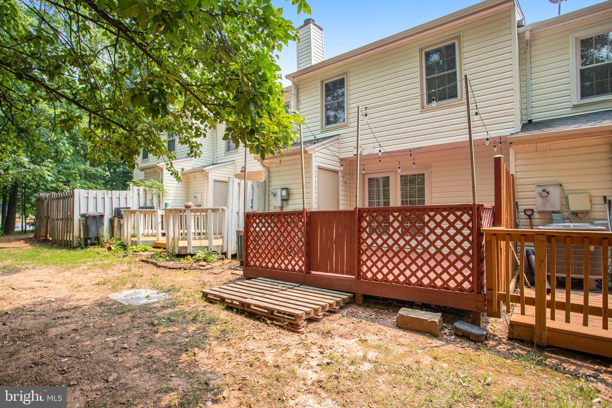 22303 Mayfield Square Sterling, VA 20164 - Photo 32 of 33