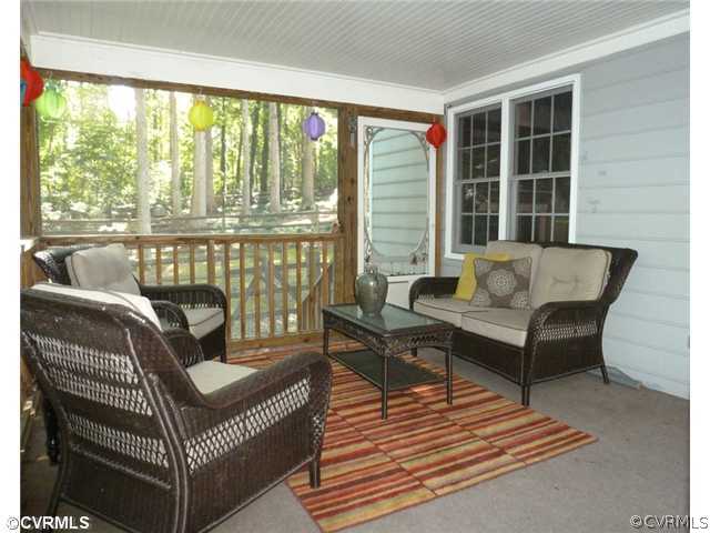 2301 Shadow Ridge Court Midlothian, VA 23112 - Photo 17 of 19 Porch