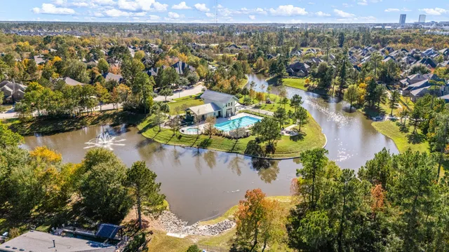 $620,000 | 8169 Tranquil Lake Way, Conroe, TX 77385