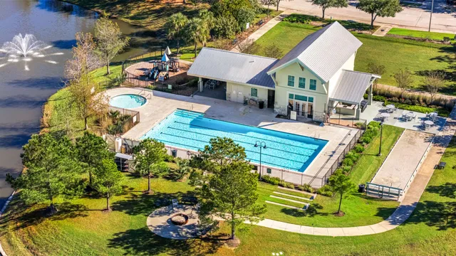 $620,000 | 8169 Tranquil Lake Way, Conroe, TX 77385