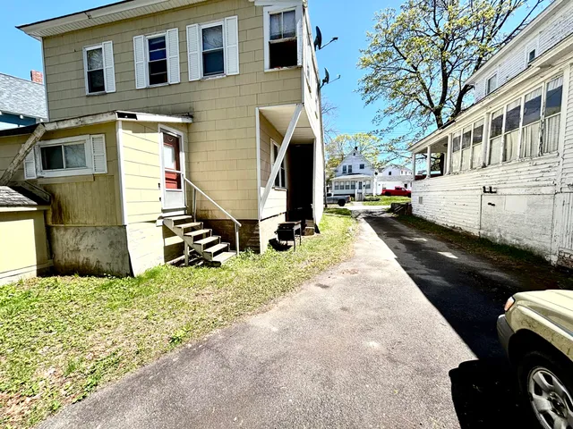 $125,000 | 91 Elm Street, Millinocket, ME 04462