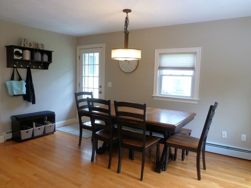 27 Indian Hill Road Worcester, MA 01606 - Photo 7 of 30 Gallery Image 7