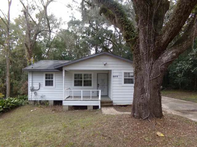 $1,200 | 2406 Country Club Drive, Tallahassee, FL 32301