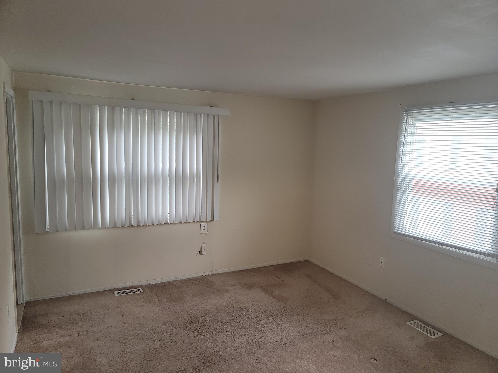 10 Riverview Place Willingboro, NJ 08046 - Photo 10 of 22 Gallery Image 10
