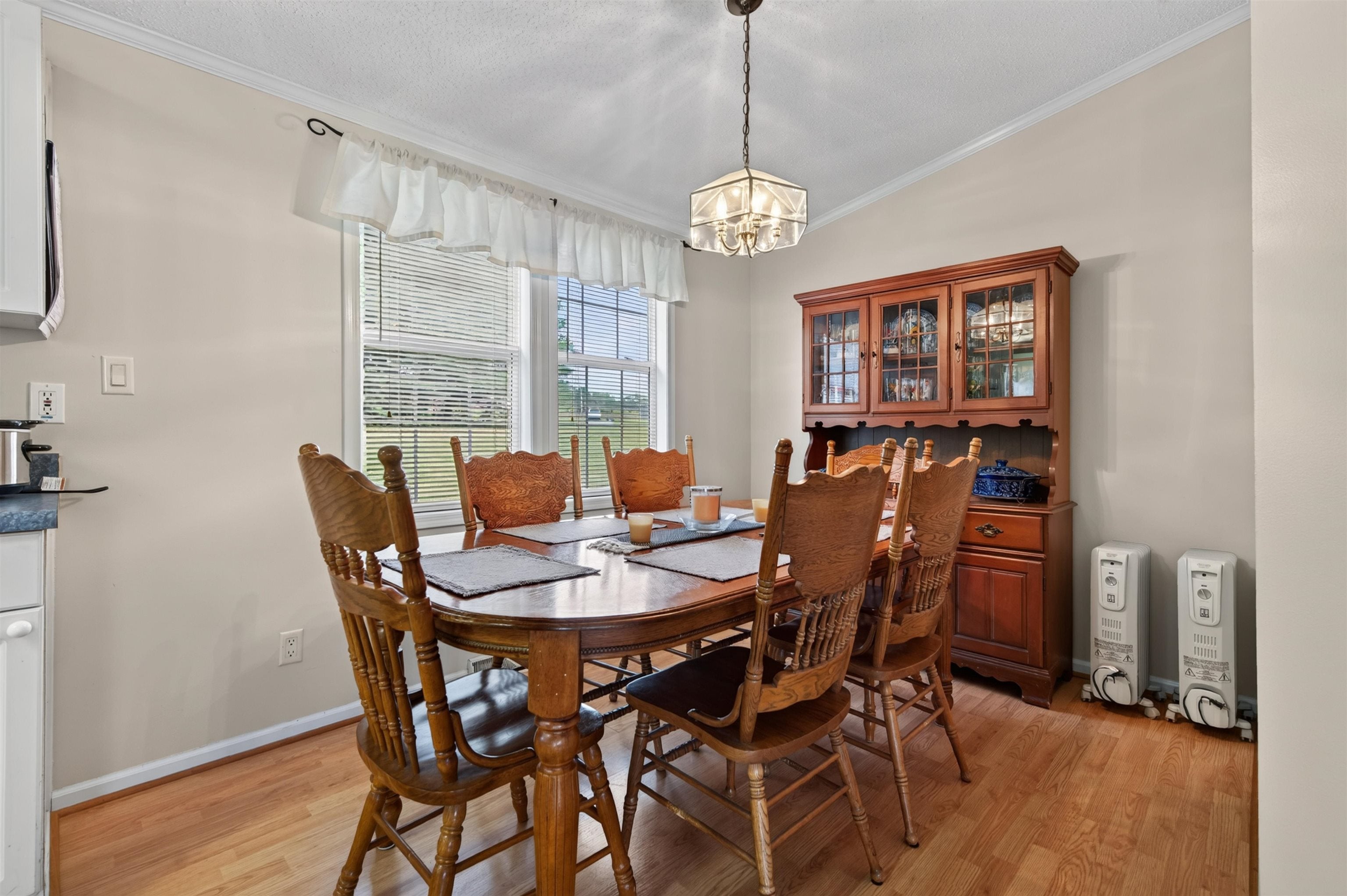 5096 Thornspring Road Pulaski, VA 24301 - Photo 22 of 68 Gallery Image 22