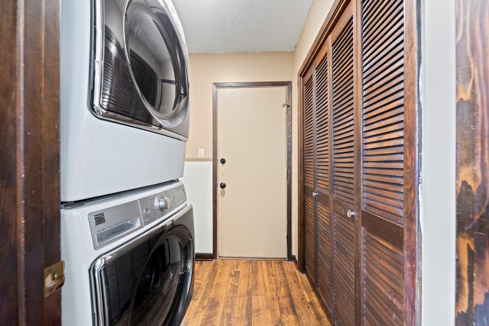 466 Olde Post Road Niceville, FL 32578 - Photo 35 of 49 a view of a storage and utility room with washer and dryer
