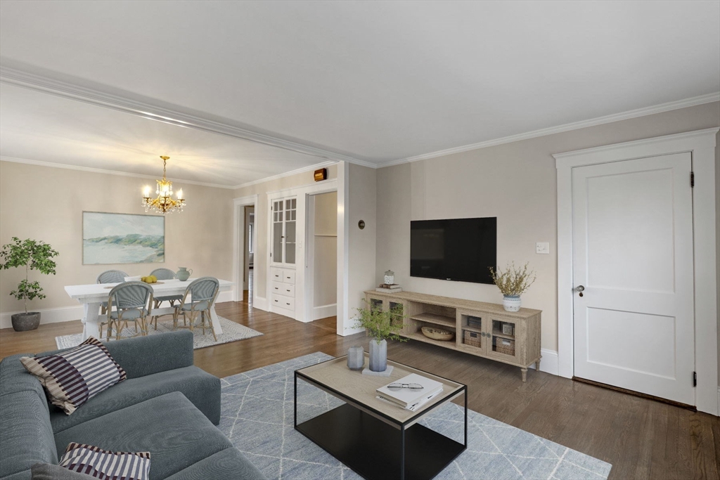 43 Sohier Road, Unit 1 Beverly, MA 01915 - Photo 3 of 28 Gallery Image 3