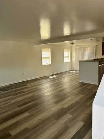 $2,475 | 87 North High Street, Unit B, Derry, NH 03038