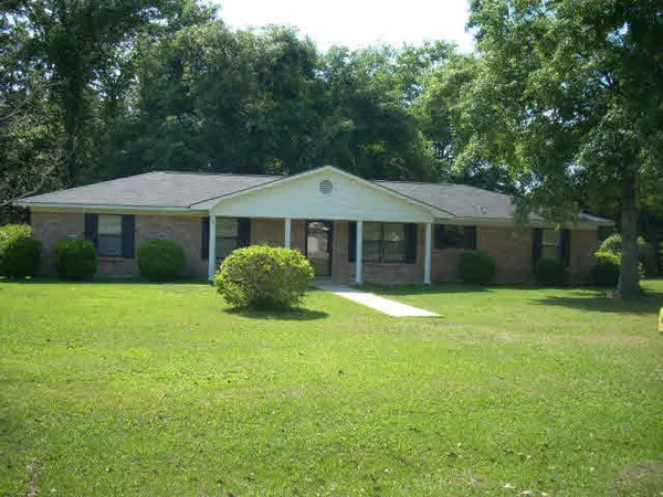 $850 | 12493 John Arthur Drive, Foley, AL 36535