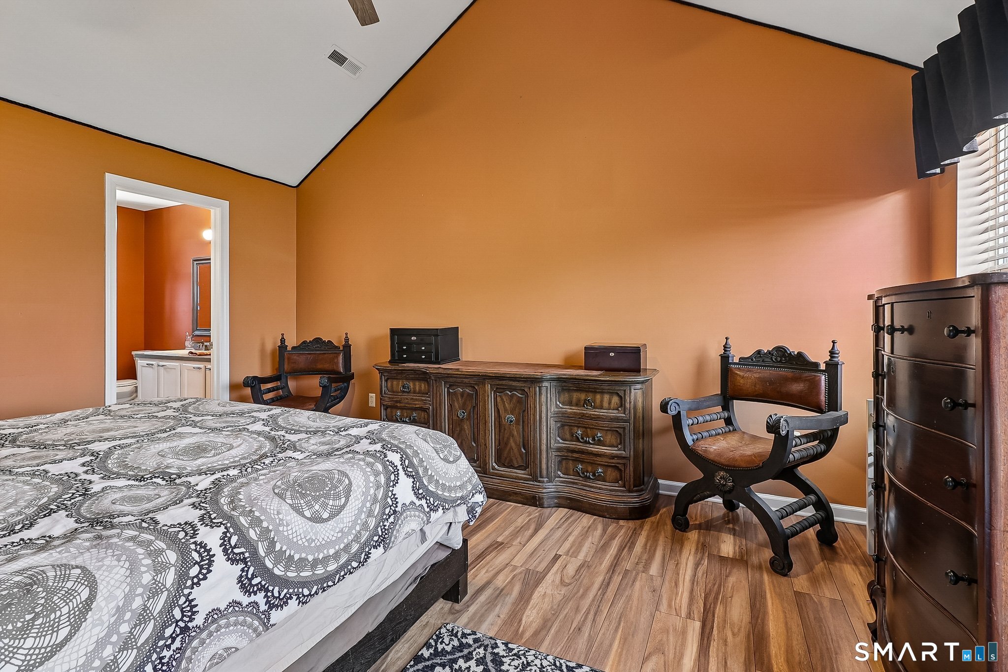 154 Hull Street Ansonia, CT 06401 - Photo 25 of 42