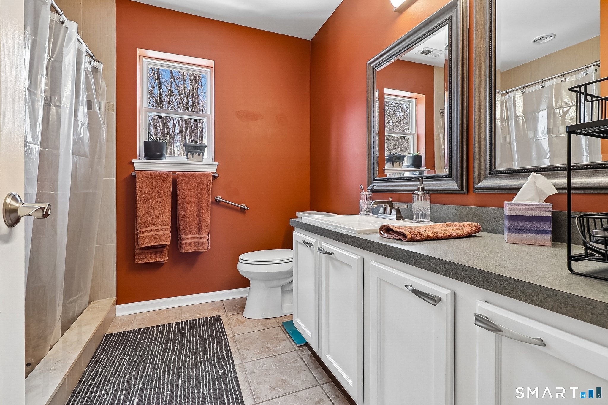 154 Hull Street Ansonia, CT 06401 - Photo 26 of 42