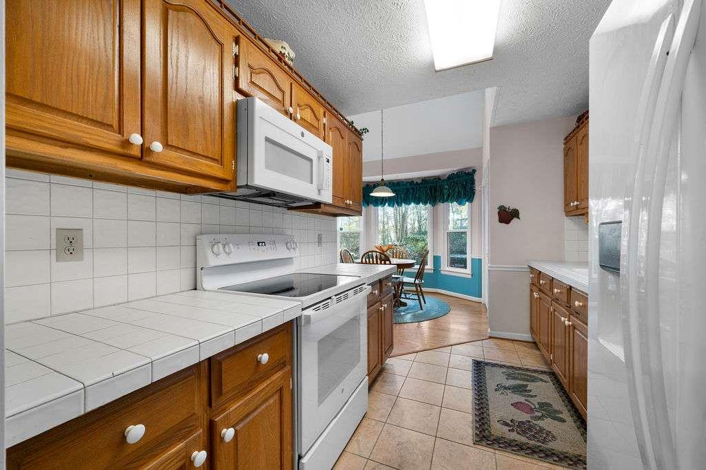 56 Lull Road Northeast Rome, GA 30161 - Photo 9 of 33