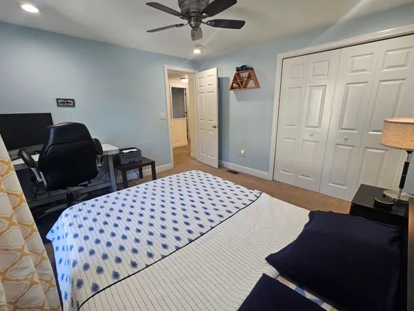 $4,000 | 9 Hibiscus Way, Nashua, NH 03062