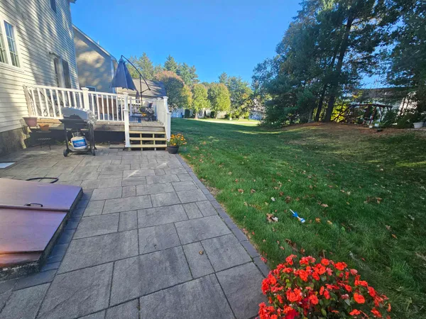 $4,000 | 9 Hibiscus Way, Nashua, NH 03062